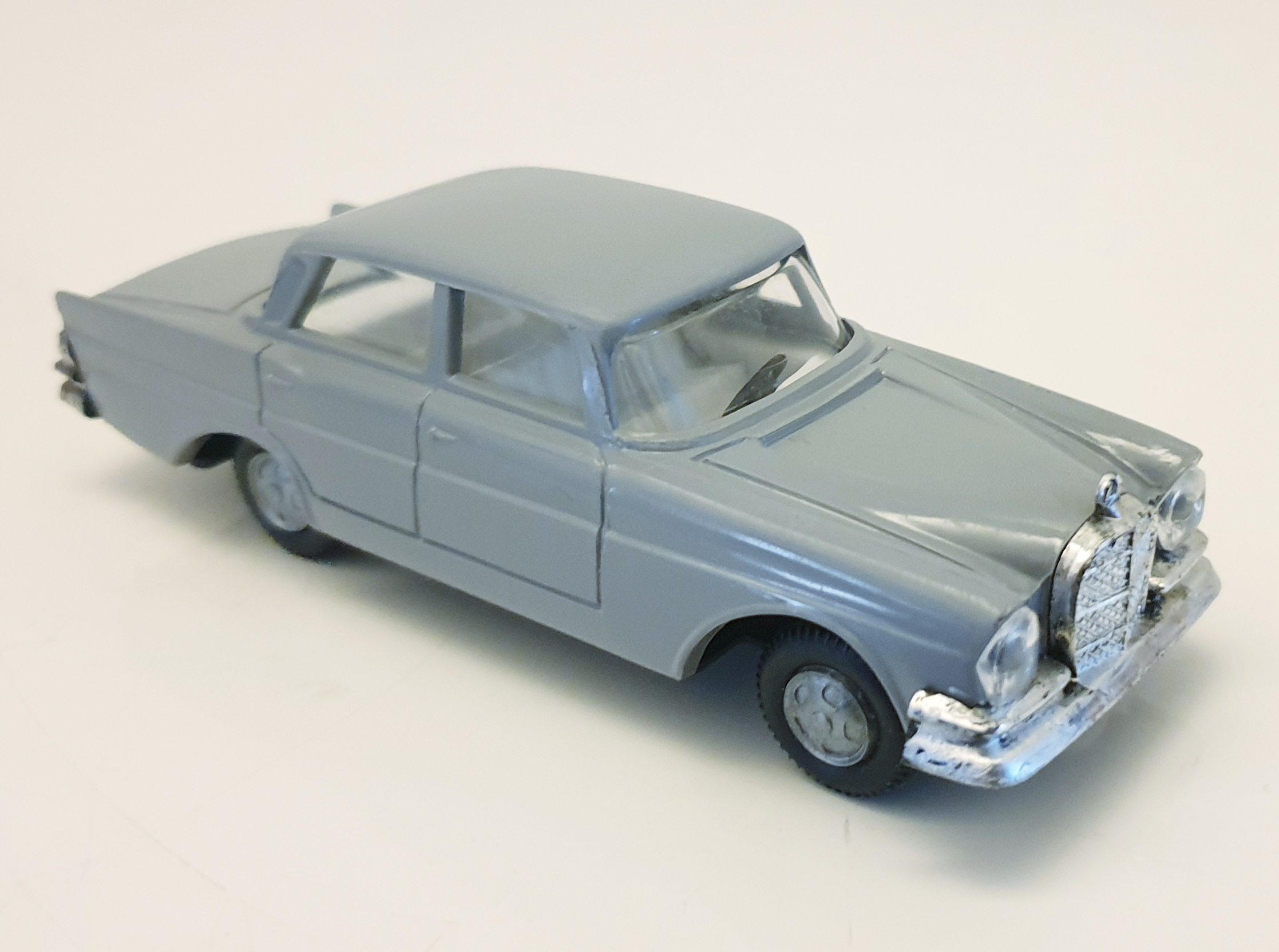 MERCEDES BENZ 220 S/SE