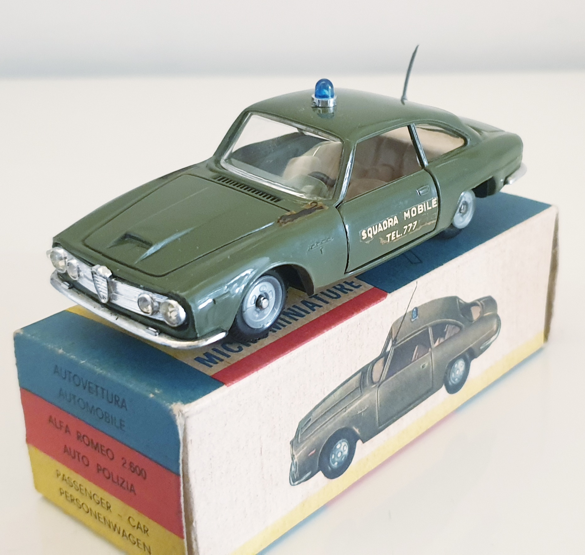 ALFA ROMEO 2600 SQ. MOBILE