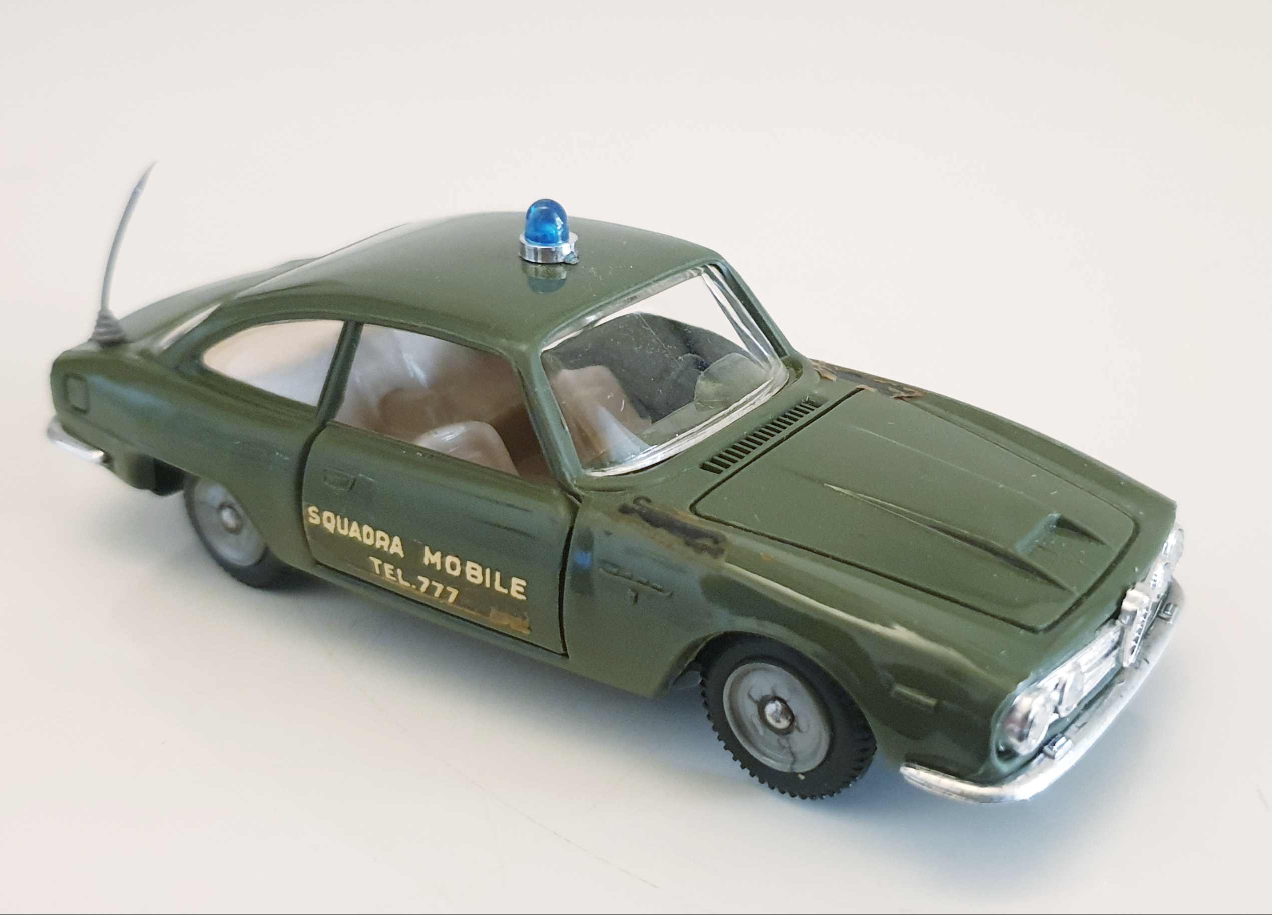 ALFA ROMEO 2600 SQ. MOBILE