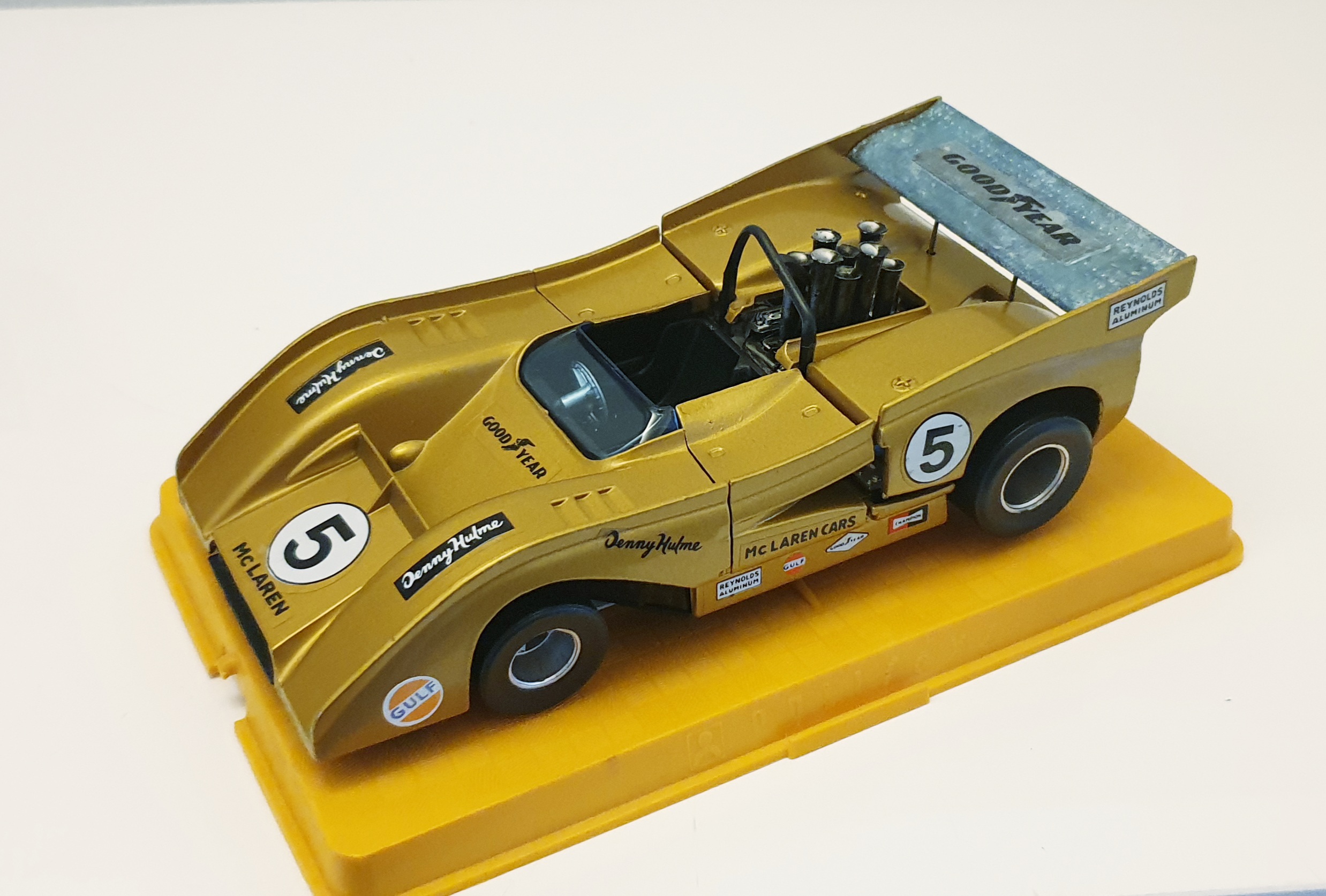 McLAREN CHEVROLET M8F CAN AM