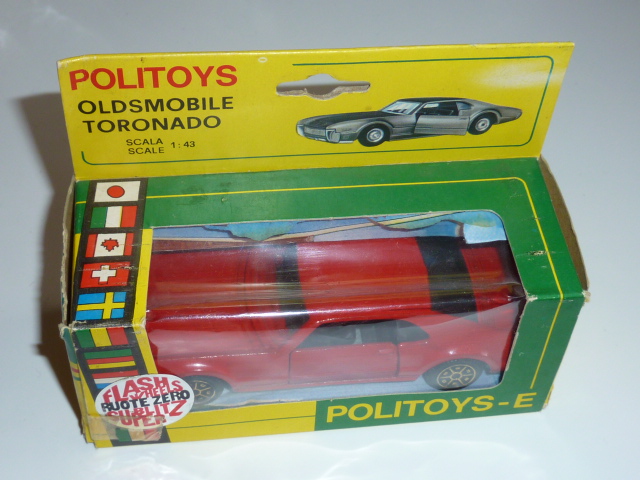 OLDSMOBILE Toronado